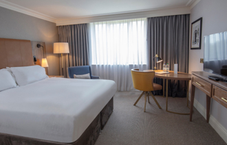 Oxford Classicking Carousel Desktop 1