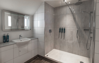 Oxford Superiortwin Carousel Desktop 4